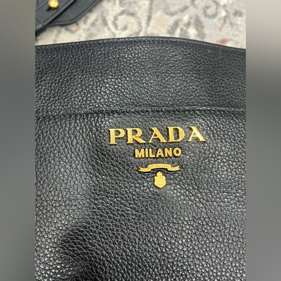 Prada Handbag 100% authentic like-new condition - Picture 5 of 13